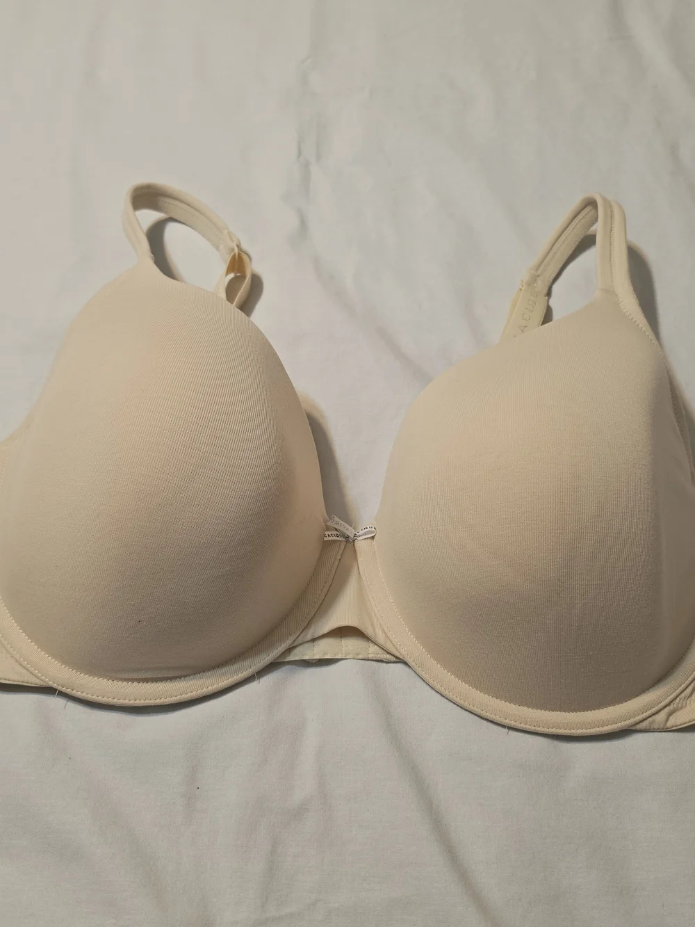 Cacique Lightly Lined T-shirt Bra